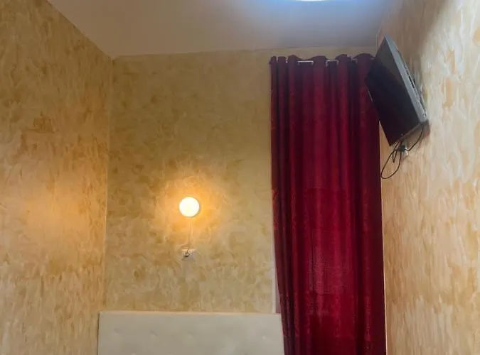 Termini Golden House Gasthuis *